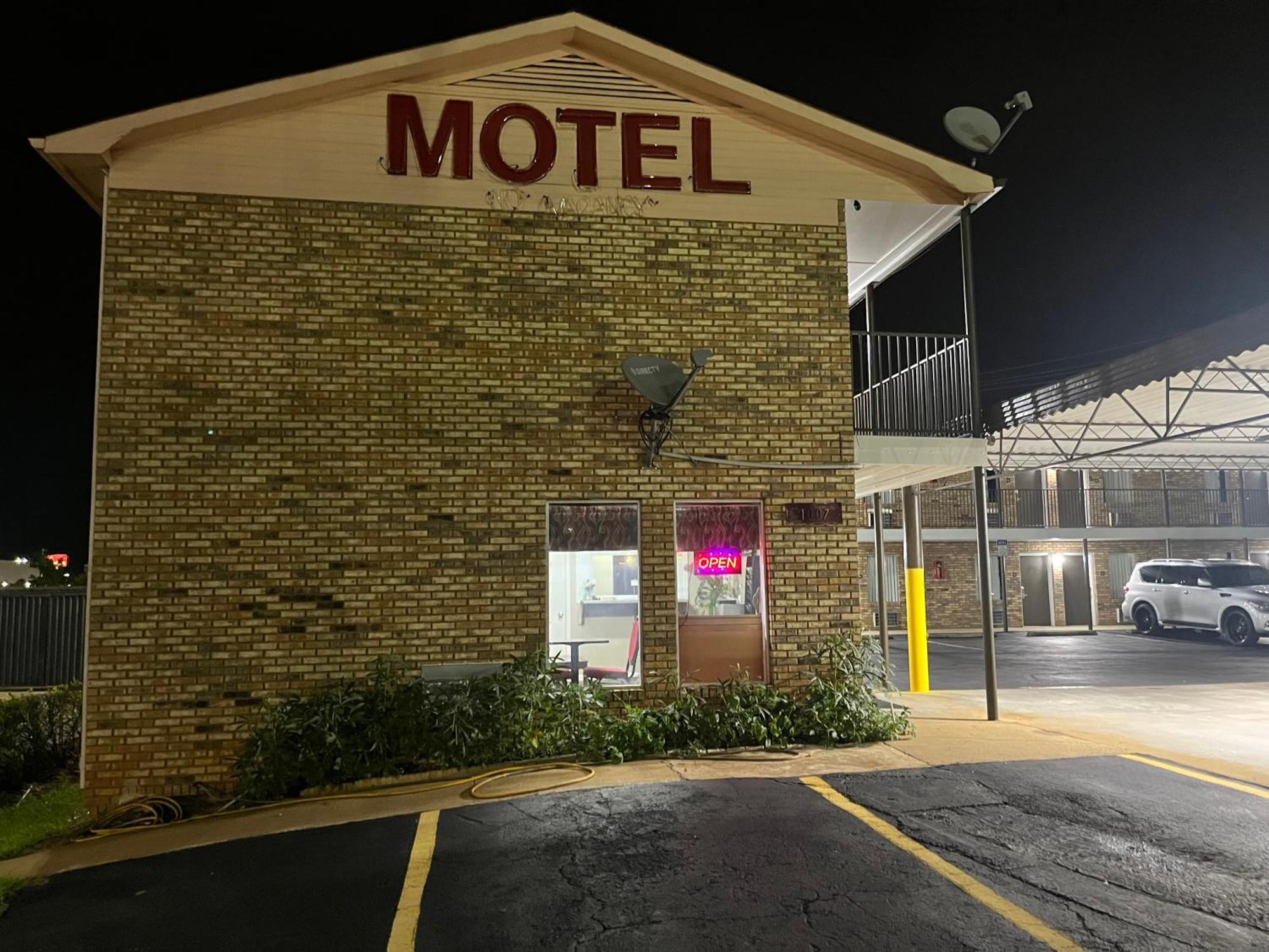 Red Carpet Inn Оксфорд Экстерьер фото